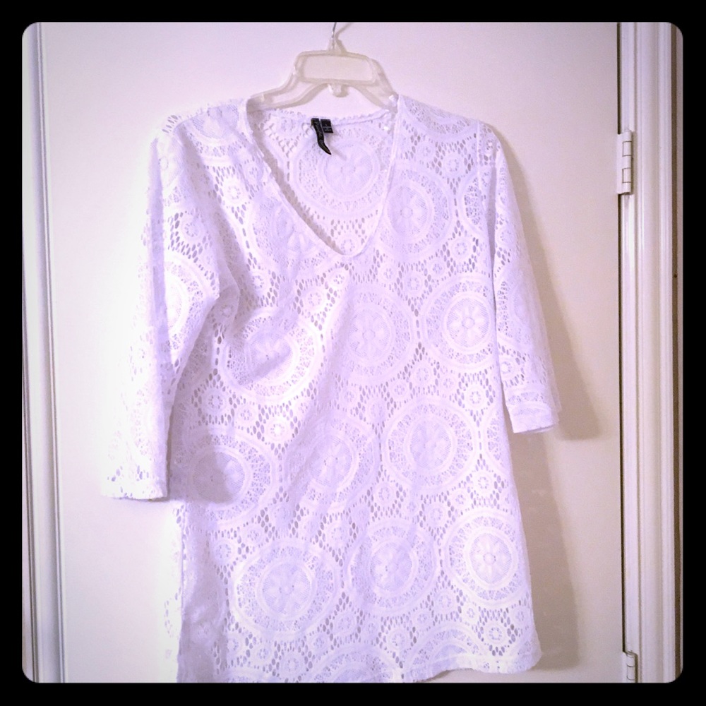 Pacific Beach white  sz L Swimsuit coverup